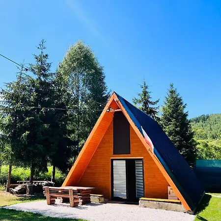 Nad Potokiem W Beskidach Domek alpejski Rajcza