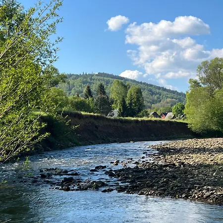 Nad Potokiem W Beskidach Rajcza